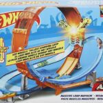 HOT WHEELS MASSIVE LOOP MAYHEM ART.HCB00