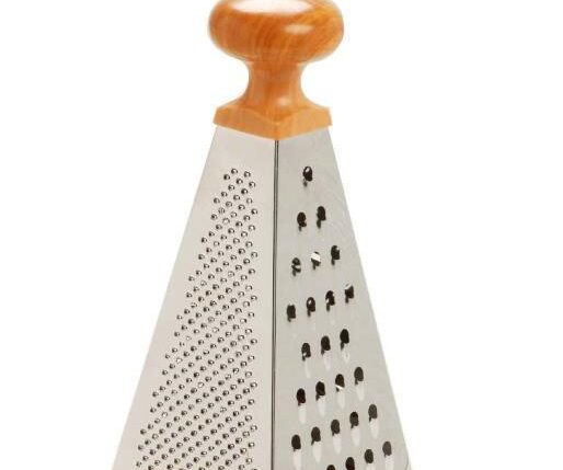 GRATTUGIA C/MANICO LEGNO ART.36589