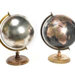 MAPPAMONDO "METALLIC" GRANDE CON BASE IN LEGNO ASS. 33X30XH42CM ART.18850