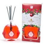 DIFFUSORE DI FRAGRANZA CHRISTMAS DREAM C/BOTT. ESAGONALE 700 ML BACCHE ROSSE C/BACC. IN COTONE - ART.99484 -