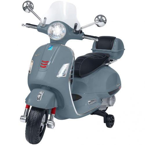 VESPA GTS CON SEDILE IN PELLE E BAULETTO GRIGIO VESPA GTS CON SEDILE IN PELLE E BAULETTO GRIGIO