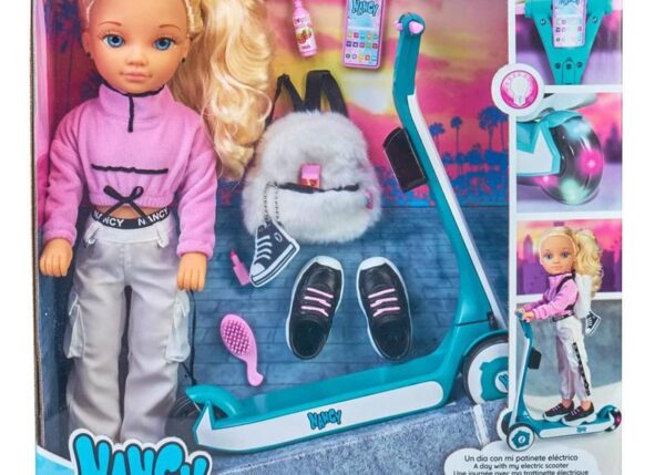 NANCY, UN GIORNO CON IL MIO SCOOTER 700