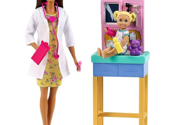 BARBIE CARRIERA PEDIATRA + PAZIENTE BIONDA DHB63