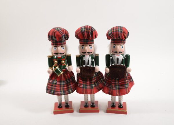 SOLDATINO "KILT" IN LEGNO H.36X10X9CM ASS. ART.80237 -