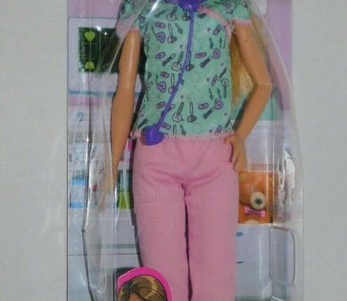 BARBIE I CAN BE DOTTORESSA DVF50