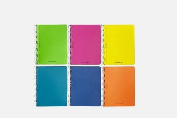 QUADERNO 1R A5 SPIRALATO COLORI BRILLANTI PVC 64FF BE SMART