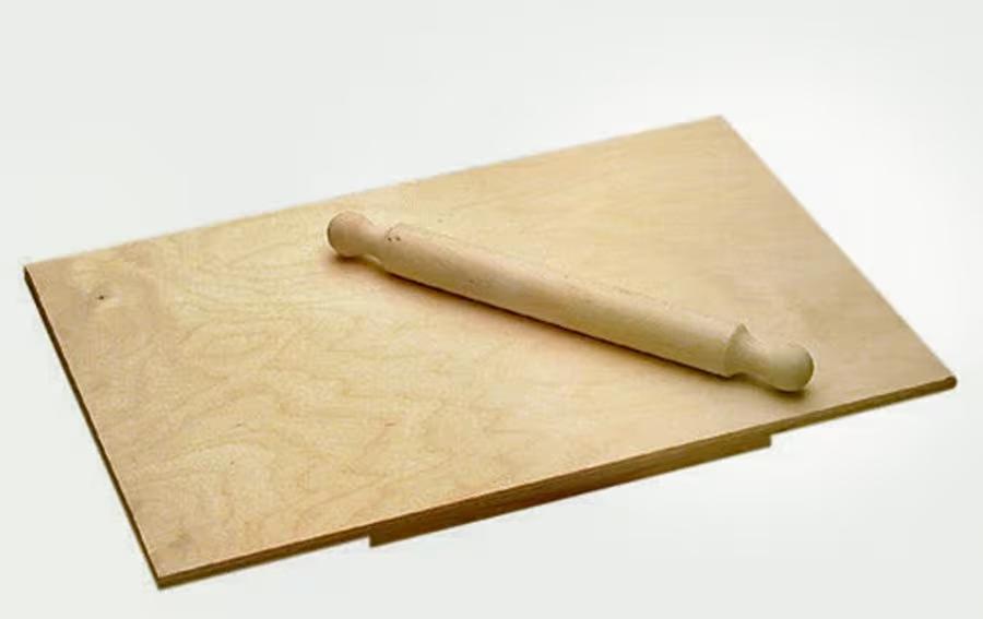 SPIANATOIA BETULLA CON MATTARELLO 58X38CM $ SPIANATOIA BETULLA CON MATTARELLO 58X38CM $