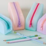 PORTAPENNE SILICONE 19X5,5X7,5CM M.07 4ASS IN DI ART.6815032